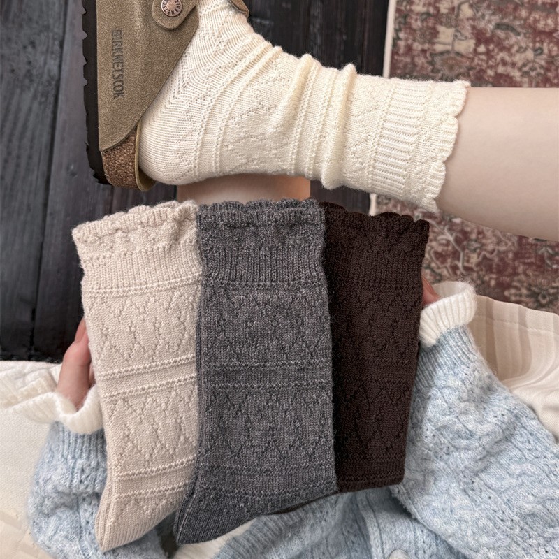 1 Paar milchig-weiße, knöchell – Boot Sock Slouchy Bewertung und Preis